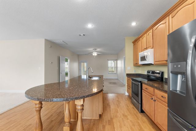 375 Spyglass Hill Drive, Perry, GA 31069