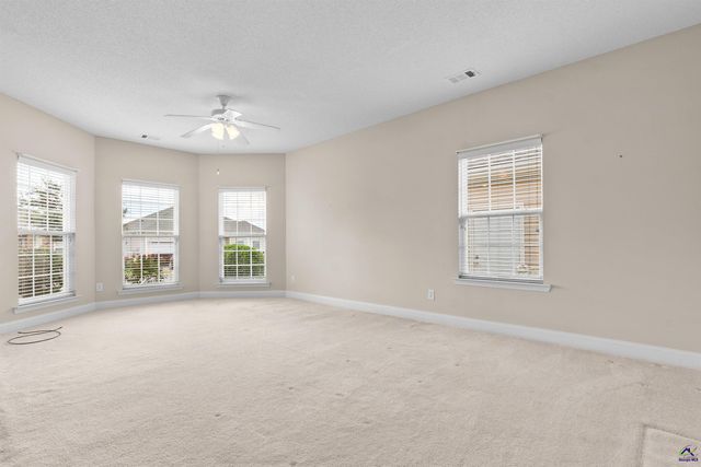 375 Spyglass Hill Drive, Perry, GA 31069