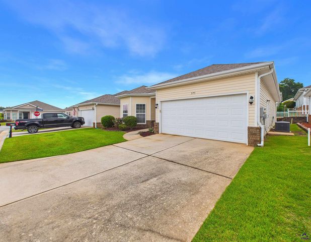 375 Spyglass Hill Drive, Perry, GA 31069