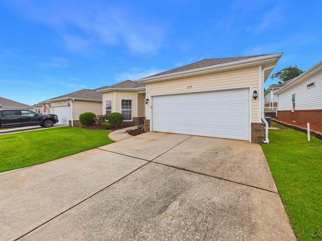 375 Spyglass Hill Drive, Perry, GA 31069