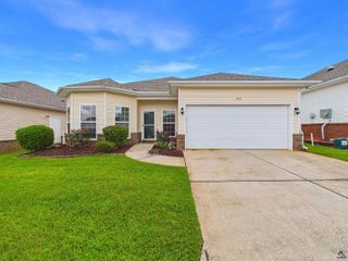 375 Spyglass Hill Drive, Perry, GA 31069