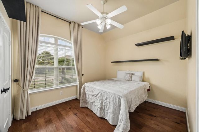 1701 Preserve Lane, Pearland, TX 77089