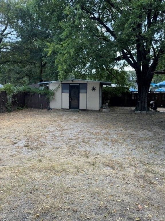 3816 Rusty Dell Street, Fort Worth, TX 76111 — photo 4