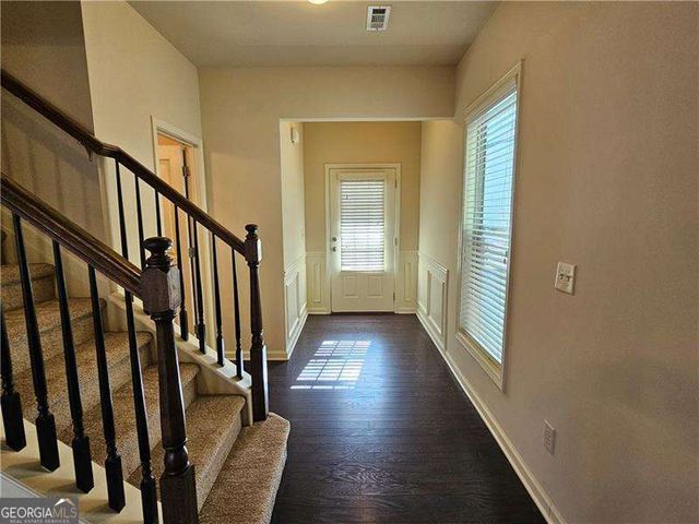 6185 Crested Moss Drive, Alpharetta, GA 30004