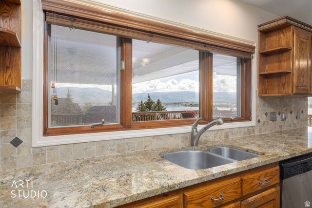 652 N RADFORD LN, Eden, UT 84310