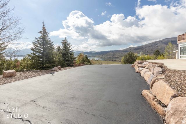 652 N RADFORD LN, Eden, UT 84310