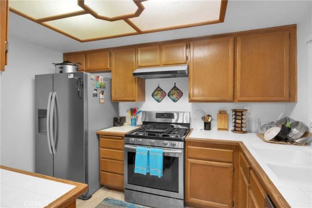 5842 Portsmouth 282, Yorba Linda, CA 92887