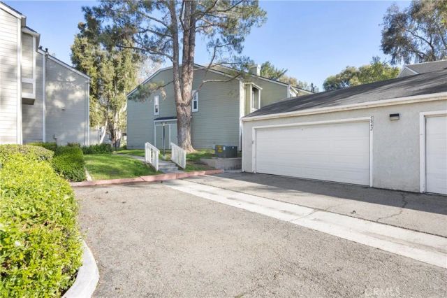 5842 Portsmouth 282, Yorba Linda, CA 92887