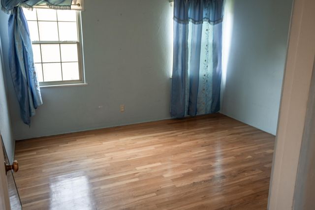 22750 White Avenue, Strathmore, CA 93267