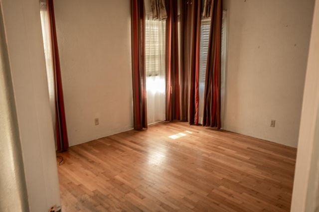 22750 White Avenue, Strathmore, CA 93267