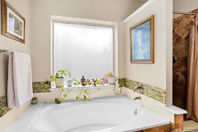 8807 Brae Ridge, San Antonio, TX 78249