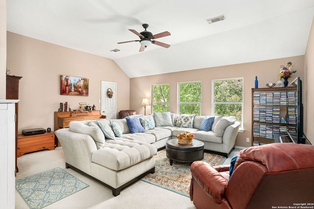 8807 Brae Ridge, San Antonio, TX 78249