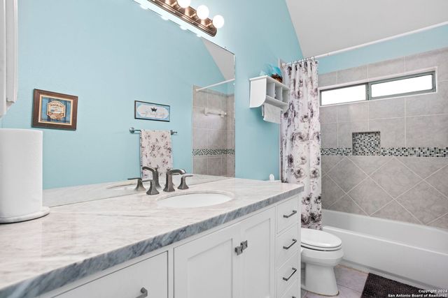 8807 Brae Ridge, San Antonio, TX 78249