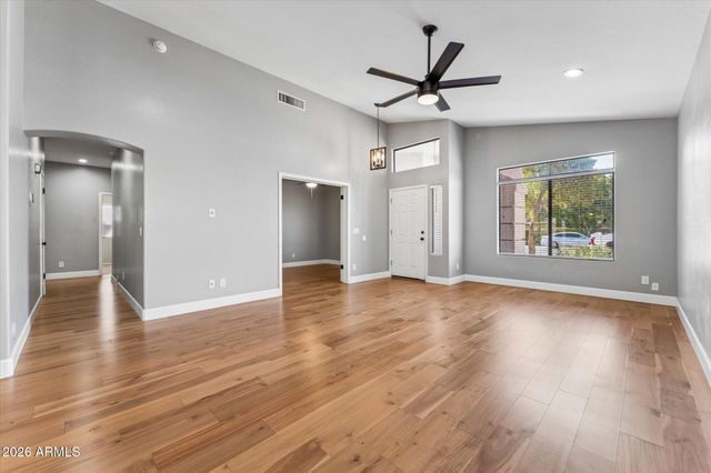 1873 E CHILTON Drive, Tempe, AZ 85283