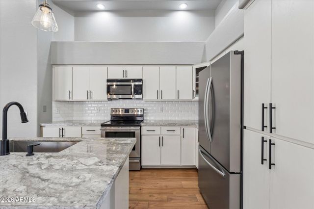 1873 E CHILTON Drive, Tempe, AZ 85283