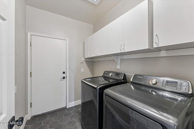 1873 E CHILTON Drive, Tempe, AZ 85283