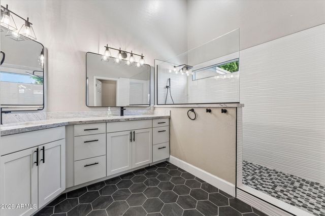 1873 E CHILTON Drive, Tempe, AZ 85283