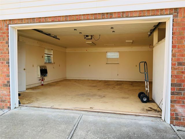 1800 Mockingbird Lane, Mcalester, OK 74501