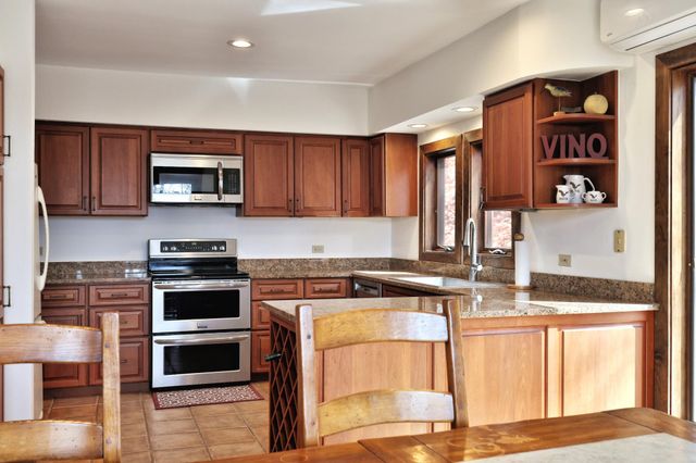 78 Coopers Trace, Plymouth, VT 05056