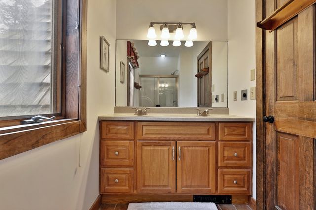 78 Coopers Trace, Plymouth, VT 05056