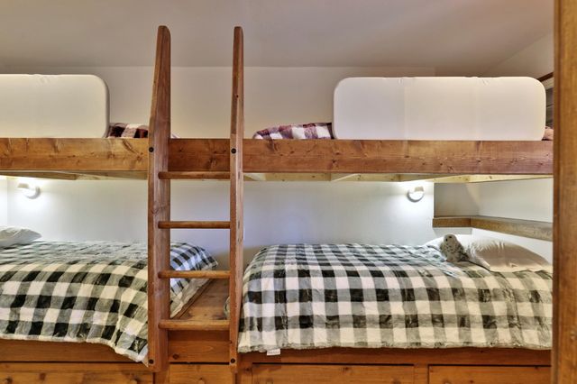 78 Coopers Trace, Plymouth, VT 05056