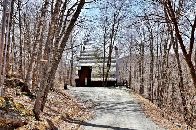 78 Coopers Trace, Plymouth, VT 05056