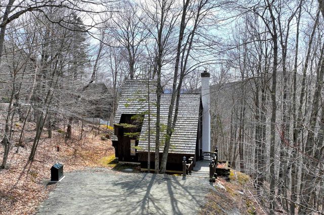 78 Coopers Trace, Plymouth, VT 05056