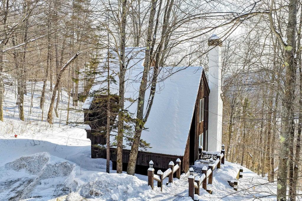 78 Coopers Trace, Plymouth, VT 05056