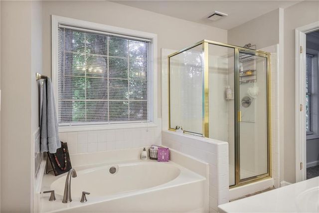 206 Five Iron Court NW, Kennesaw, GA 30144