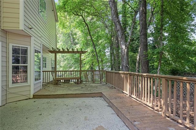 206 Five Iron Court NW, Kennesaw, GA 30144