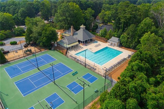 206 Five Iron Court NW, Kennesaw, GA 30144