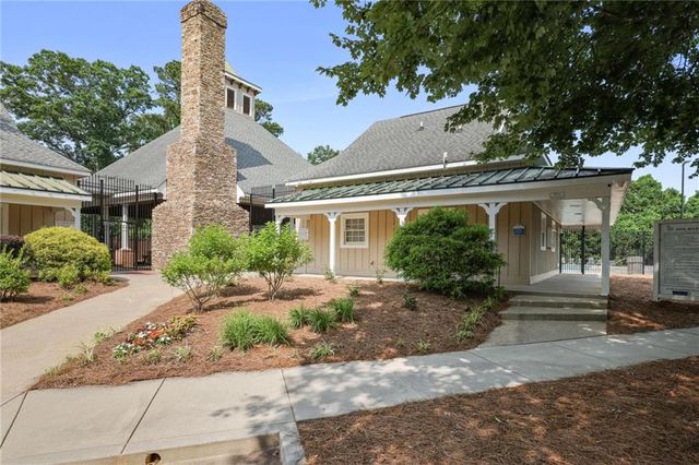 206 Five Iron Court NW, Kennesaw, GA 30144