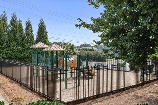 206 Five Iron Court NW, Kennesaw, GA 30144