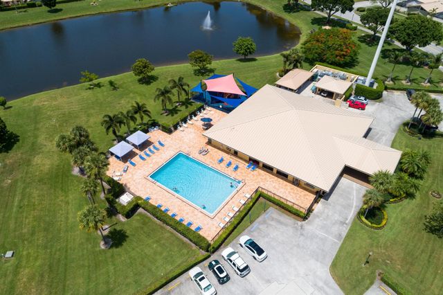 5550 Golden Eagle Circle, Palm Beach Gardens, FL 33418