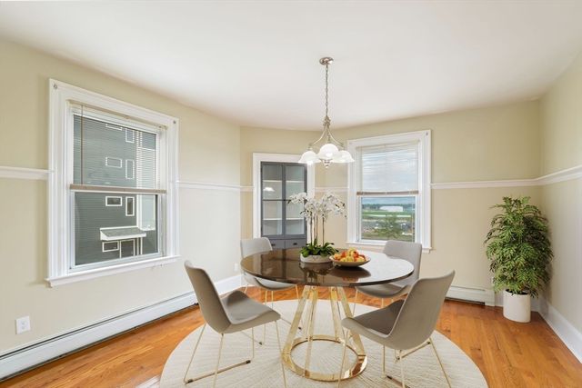 17 Campbell St, New Bedford, MA 02740