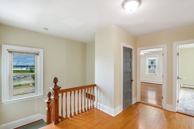 17 Campbell St, New Bedford, MA 02740