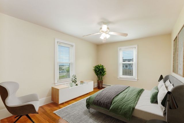 17 Campbell St, New Bedford, MA 02740