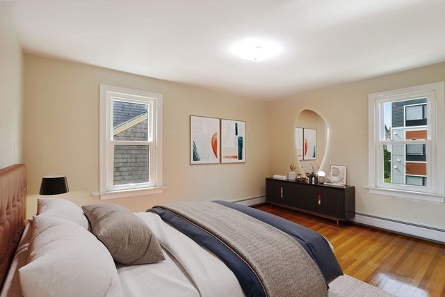 17 Campbell St, New Bedford, MA 02740