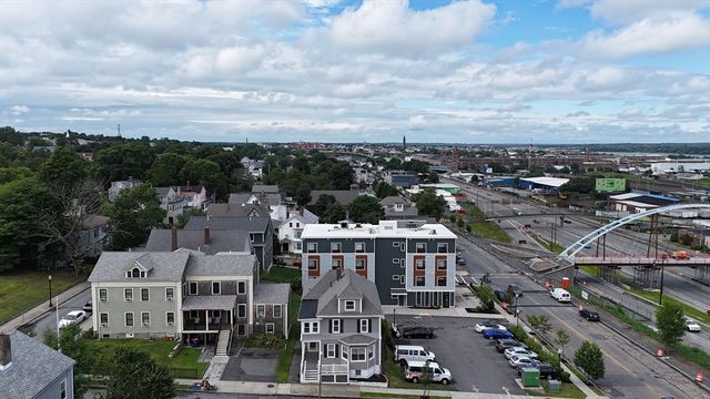 17 Campbell St, New Bedford, MA 02740