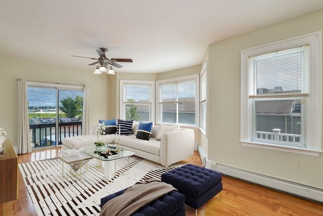 17 Campbell St, New Bedford, MA 02740