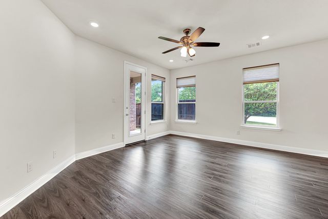 7411 FAWNBROOK Lane, Frisco, TX 75034