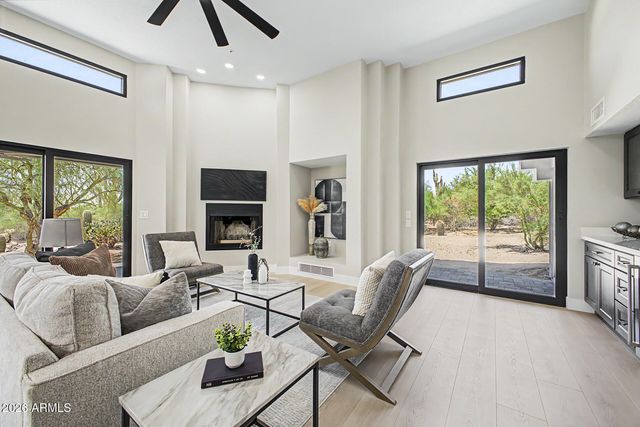 9474 E SANDS Drive, Scottsdale, AZ 85255