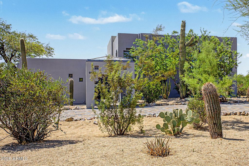 9474 E SANDS Drive, Scottsdale, AZ 85255 — photo 2