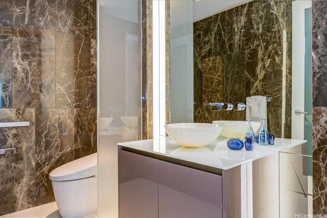 1118 Ala Moana Boulevard 1000, Honolulu, HI 96814