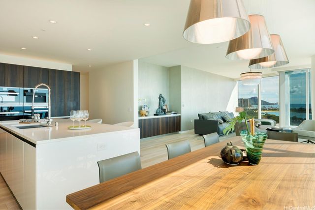 1118 Ala Moana Boulevard 1000, Honolulu, HI 96814