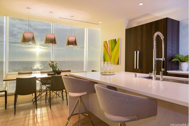 1118 Ala Moana Boulevard 1000, Honolulu, HI 96814