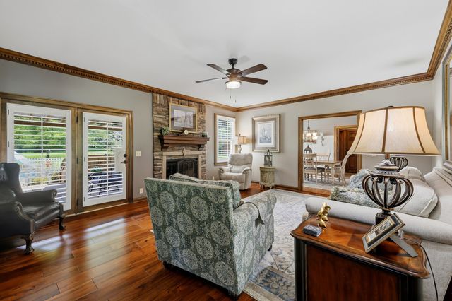 1866 Baker Rd, Goodlettsville, TN 37072
