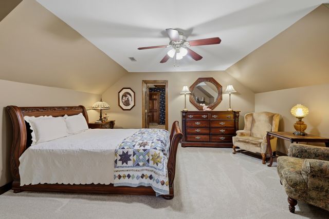 1866 Baker Rd, Goodlettsville, TN 37072
