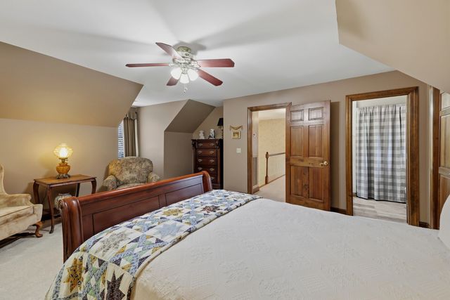 1866 Baker Rd, Goodlettsville, TN 37072