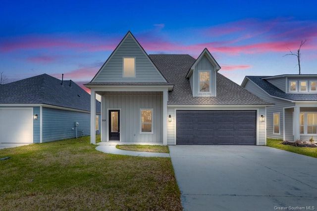 2113 Aubrianna Lane, Sulphur, LA 70663